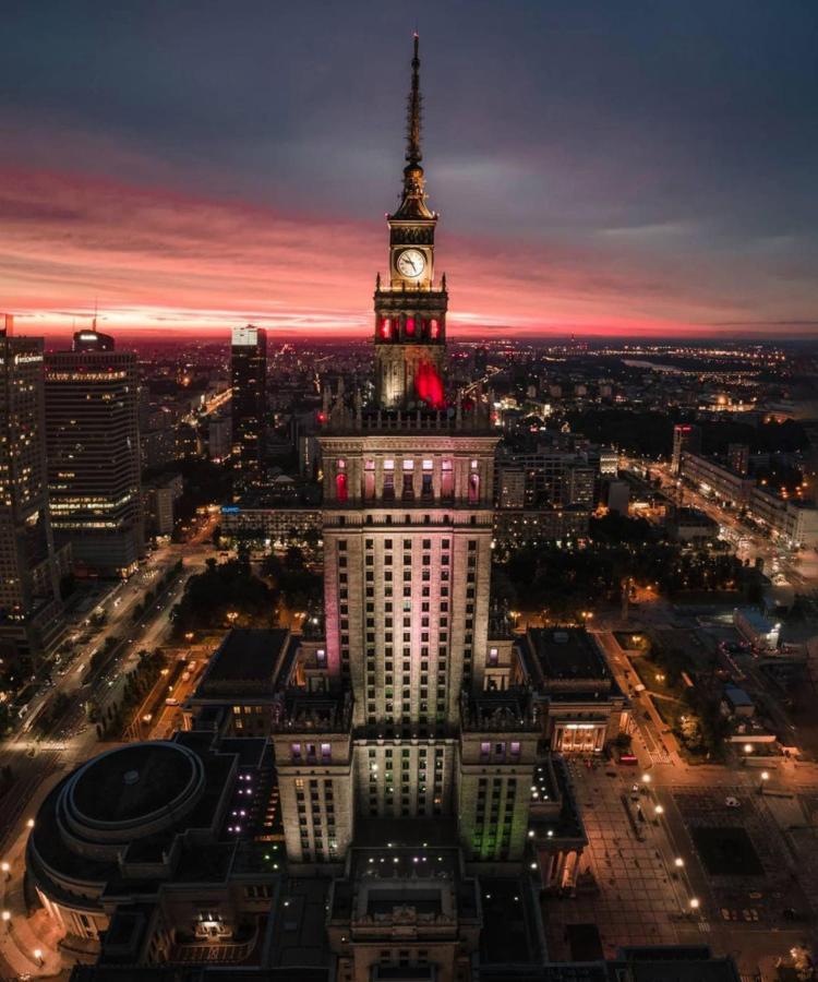 Apartmán Diamond Metro Wifi 300 Mbs 70'Tv Netflix Hbo Appletv+ Varšava Exteriér fotografie