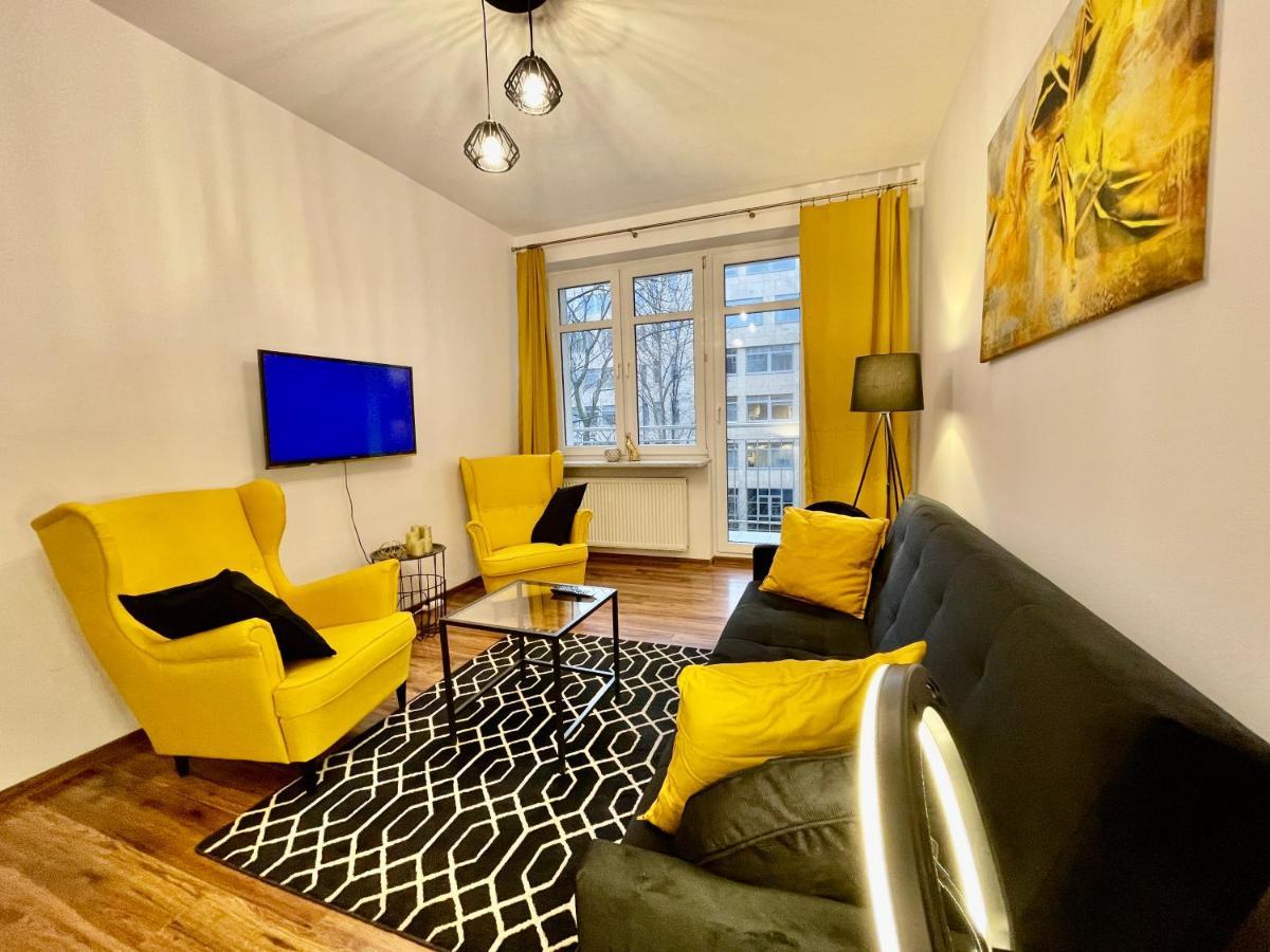 Apartmán Diamond Metro Wifi 300 Mbs 70'Tv Netflix Hbo Appletv+ Varšava Exteriér fotografie